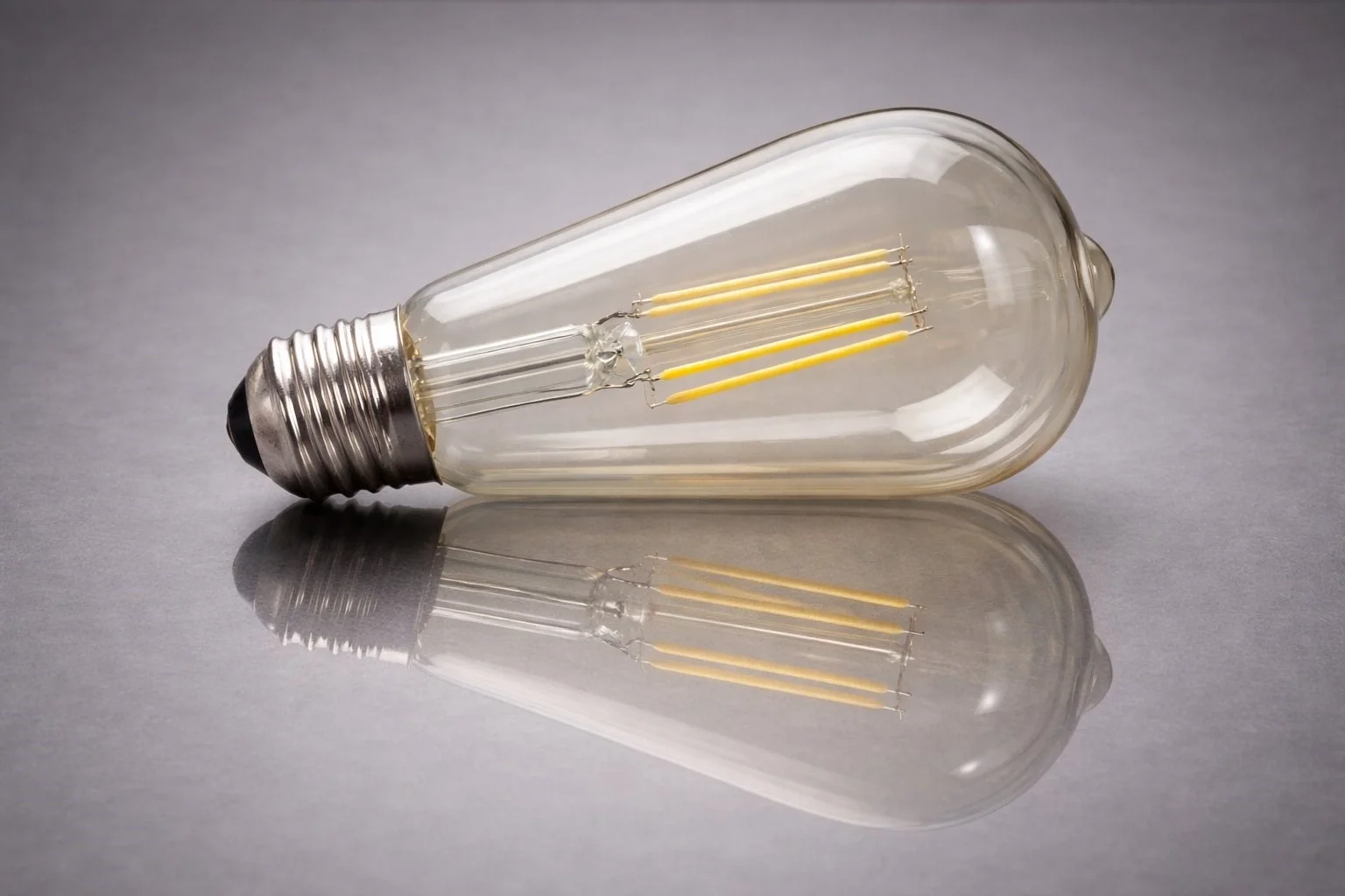 1 Adet KENDAL KES515 Led Rustik Ampul 8W 6500K Beyaz Işık E27 Duy Fiyatı, Yorumları ve Özellikleri