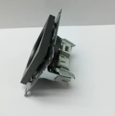 1 Adet Makel Karea Füme Topraklı Priz UPS Çerçevesiz Fiyatı, Yorumları ve Özellikleri