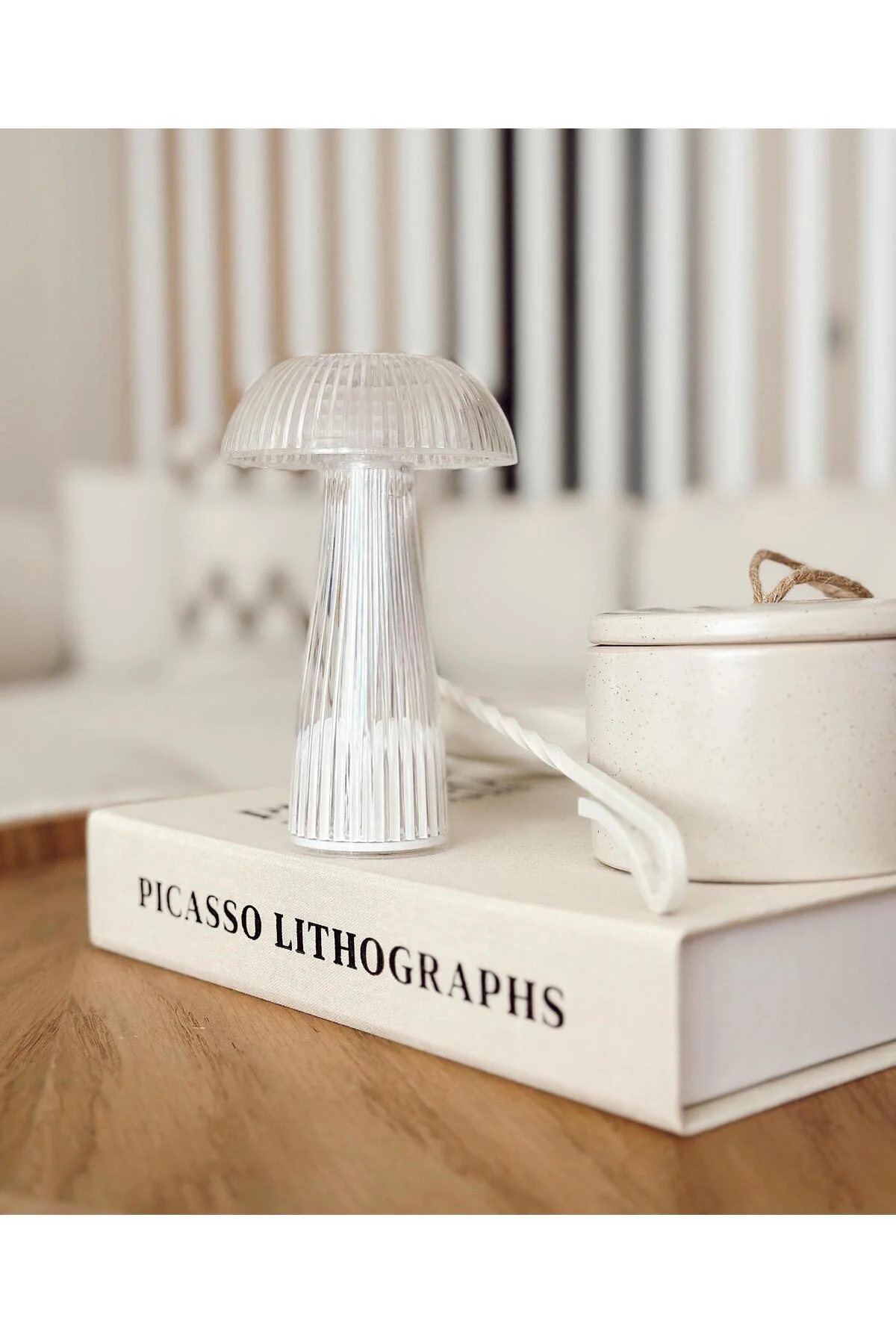 1 Adet Mantar Model Pilli Led Masa Lambası