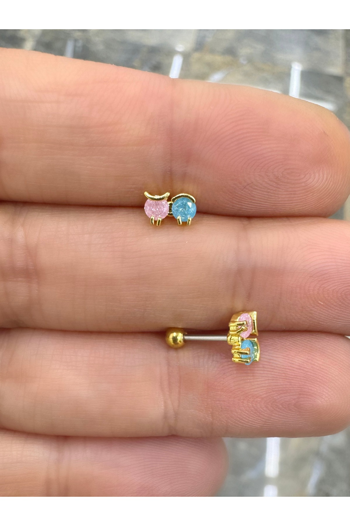 1 adet mavi pembe taşlı çelik tragus helix lobe uyumlu piercing