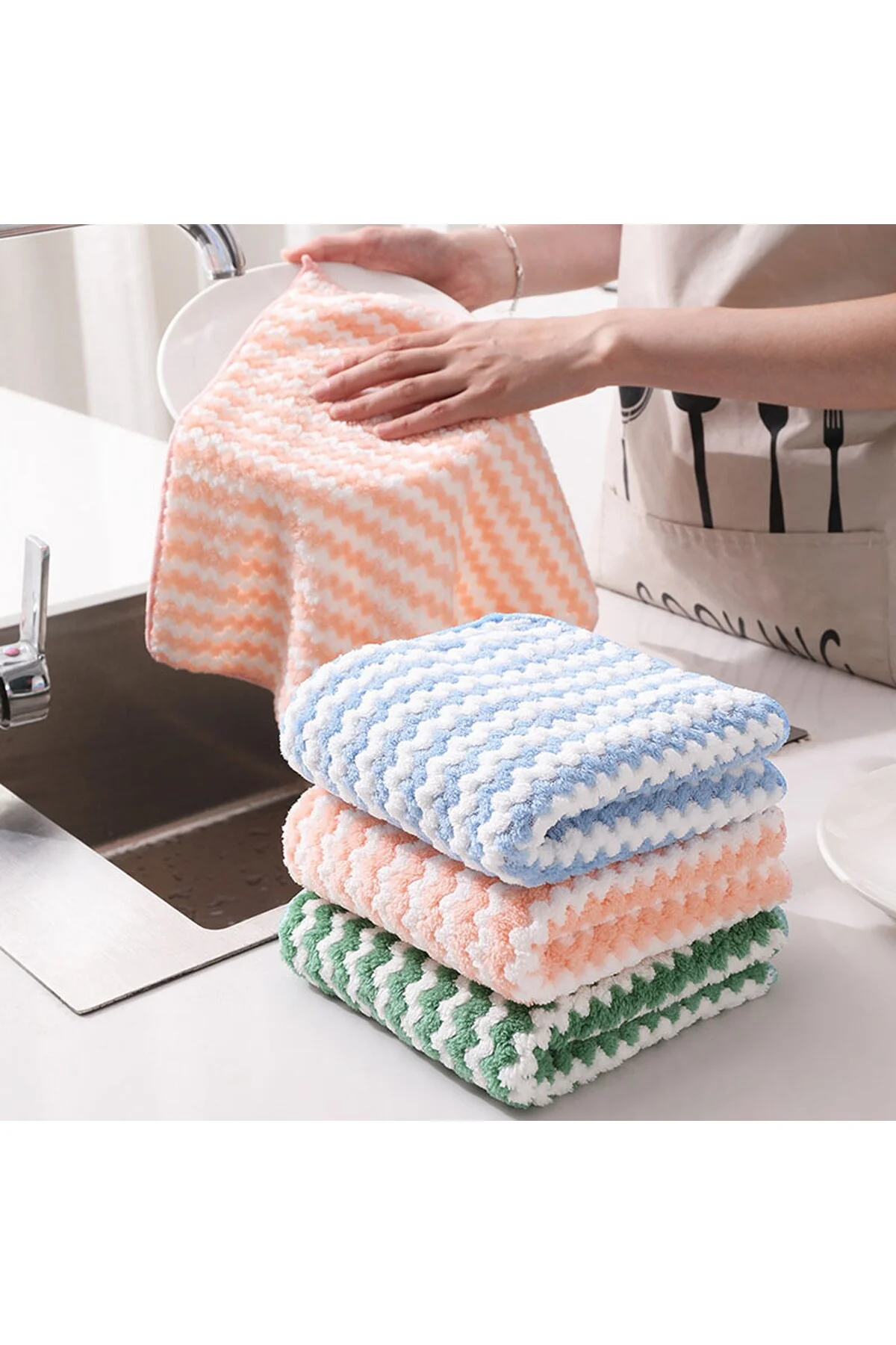 1 Adet MİKROFİBER Bez,28x30 Ölçü Nem Emici Yumuşak Dokulu Leke Tutmaz Koku Yapmaz Çok Temizlik Bezi 1 Adet MİKROFİBER Bez,28x30 Ölçü Nem Emici Yumuşak Dokulu Leke Tutmaz Koku Yapmaz Çok Temizlik Bezi