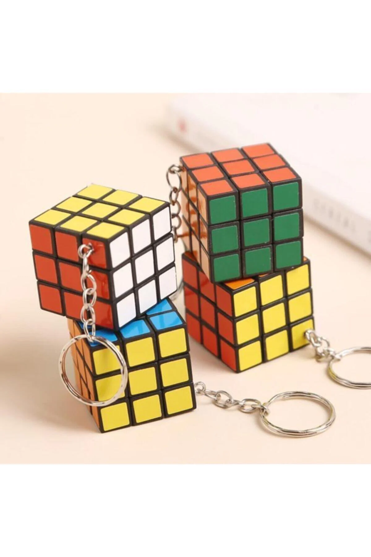 1 adet Mini Rubik Zeka Küpü Sabır Küpü Anahtarlık 3 X 3 Cm 1 Ad.
