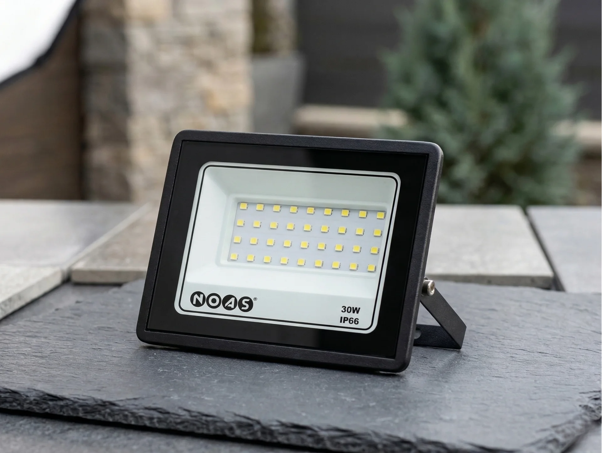 1 Adet NOAS YL70 1030 Ultra Slim 30W Led Projektör 6500K Beyaz Işık Fiyatı, Yorumları ve Özellikleri