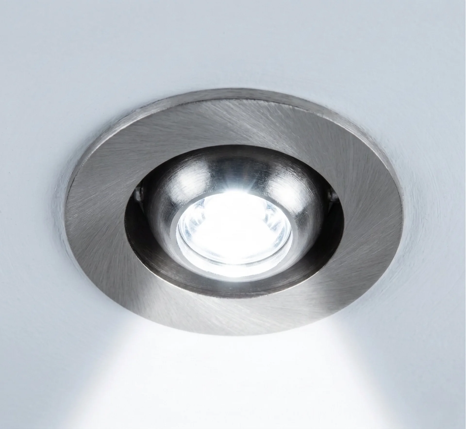1 Adet NOAS YL94 0101 Satin Kasa 1W Led Spot 6500K Beyaz Işık 1 Adet NOAS YL94 0101 Satin Kasa 1W Led Spot 6500K Beyaz Işık