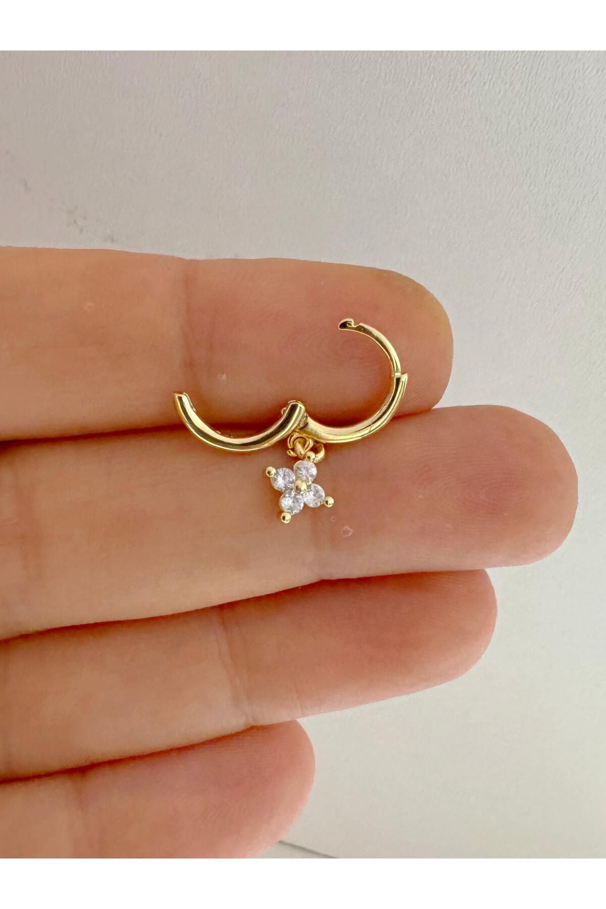 Arescollection 1 Adet Sallantılı Çiçek Zirkon Taşlı Zarif Helix Kıkırdak Kulak M