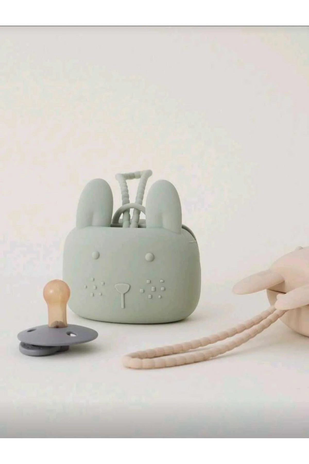 1 Adet Tavşan Figürlü Silikon Emzik Kılıfı Kutusu ( Yeşil )