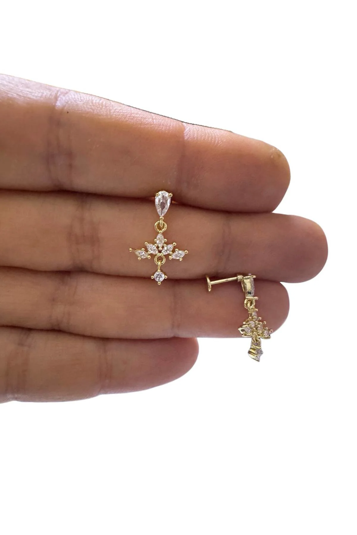 1 ADET ZİRKON TAŞLI HELİX FLAT LOBE UYUMLU PİERCİNG Fiyatı, Yorumları ve Özellikleri