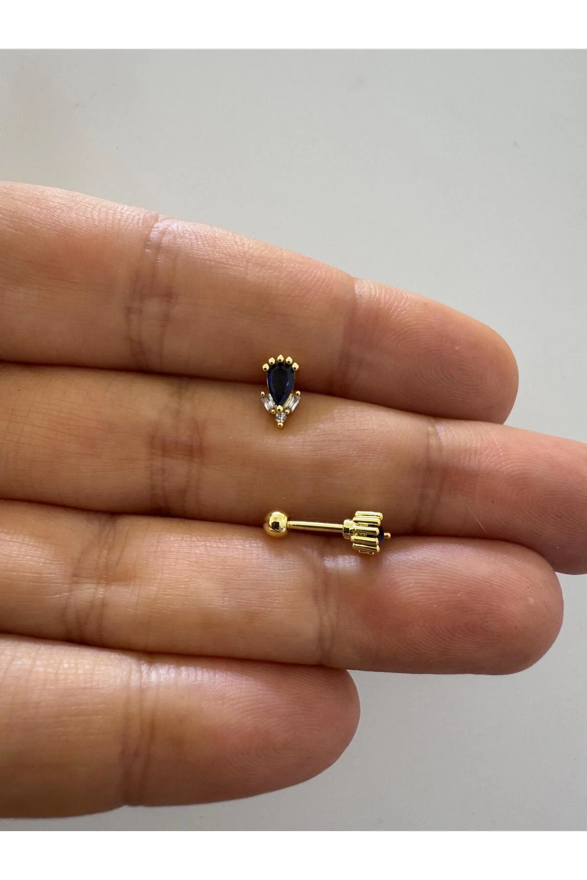 1 adet zirkon taşlı helix tragus lobe uyumlu piercing küpe