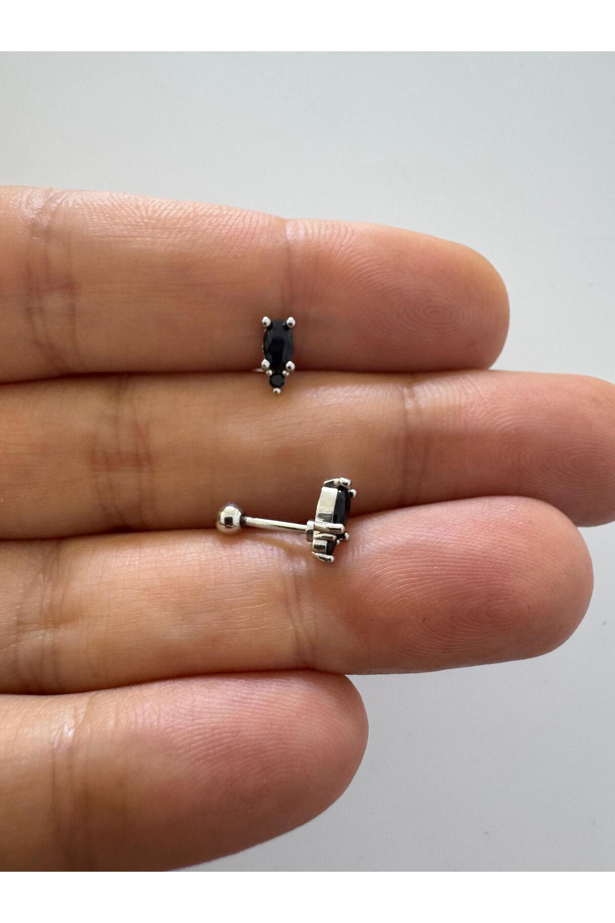 1 adet zirkon taşlı helix tragus lobe uyumlu piercing küpe