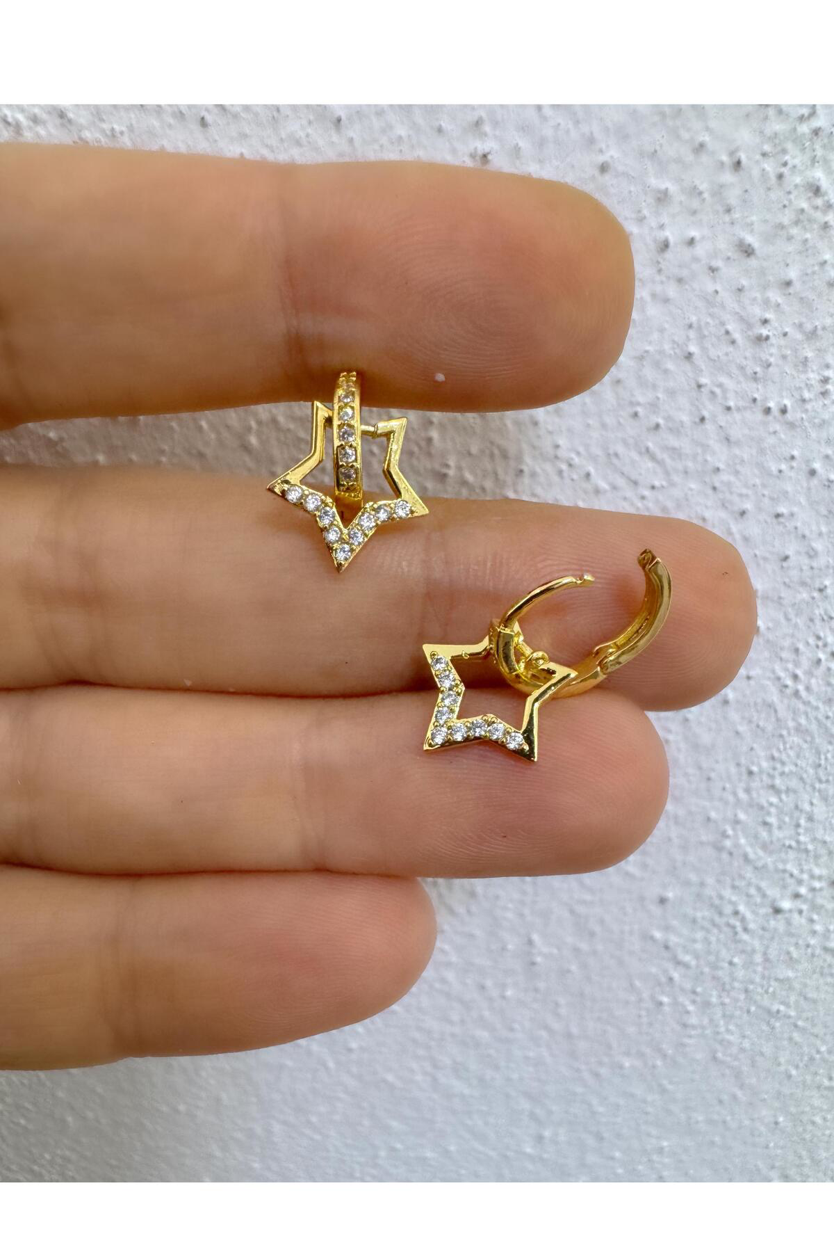 1 ADET ZİRKON TAŞLI YILDIZ DETAYLI HALKA HELİX LOBE TRAGUS UYUMLU PİERCİNG
