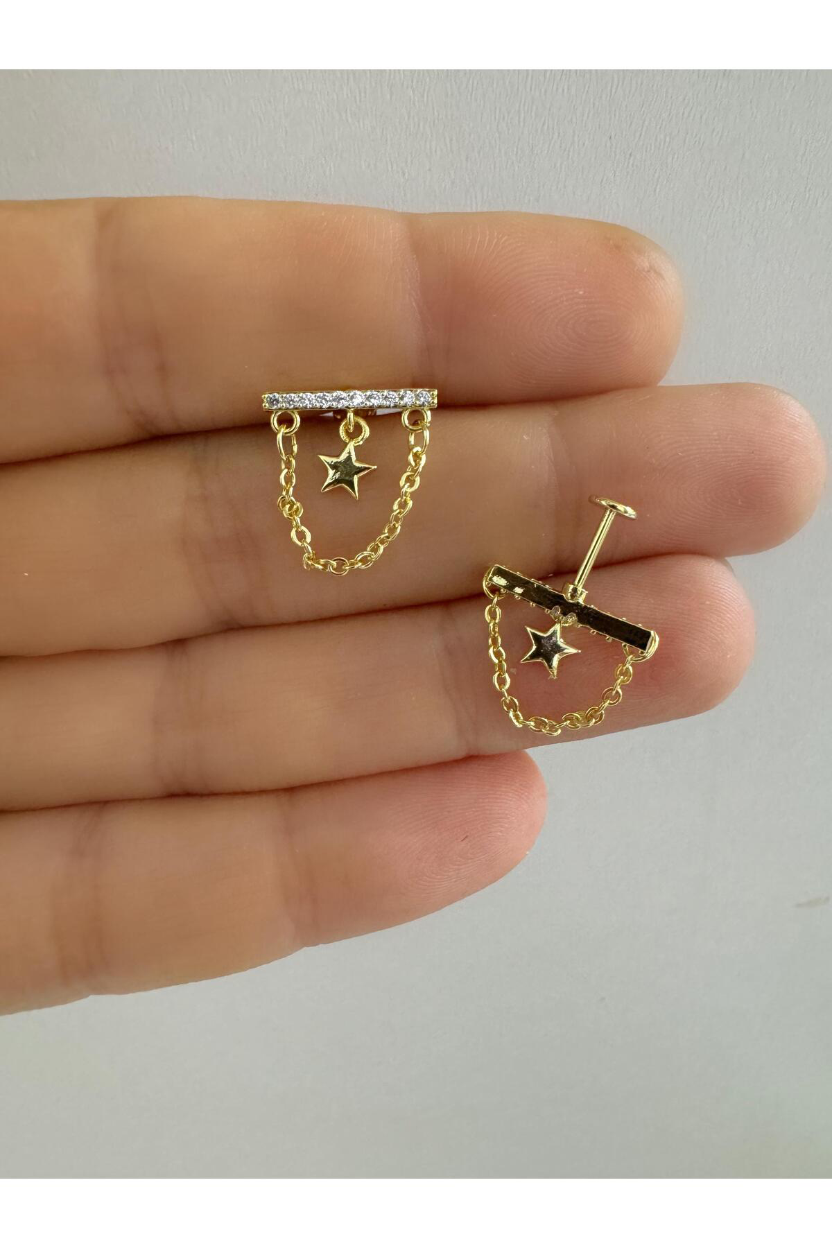 1 ADET ZİRKON TAŞLI ZİNCİRLİ  FLAT  HELİX LOBE KIKIRDAK UYUMLU PİERCİNG KÜPE