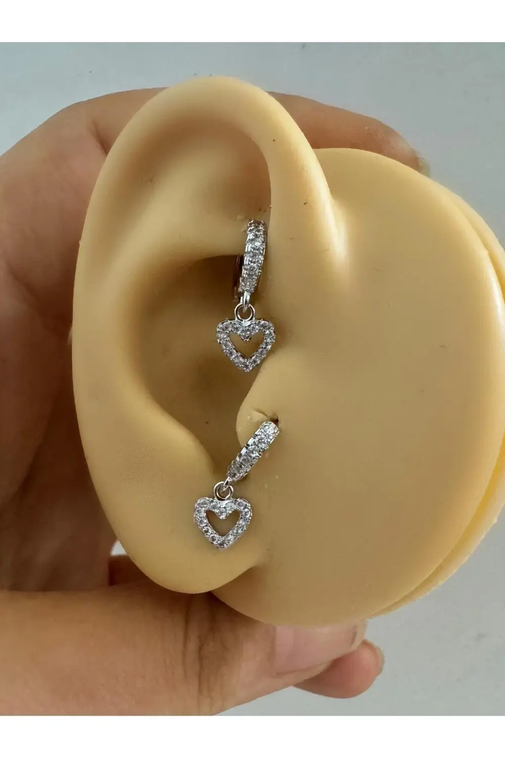 Arescollection 1 Adet Zirkon Taşli Kalp  Sallantili Tragus Rook Uyumlu Minimal H