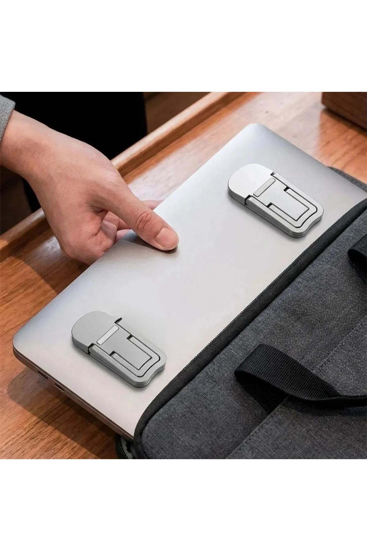 1 Çift Yapışkanlı Katlanabilir Laptop Standı – Mini Notebook Yükseltici, Taşınabilir Kaymaz Laptop A