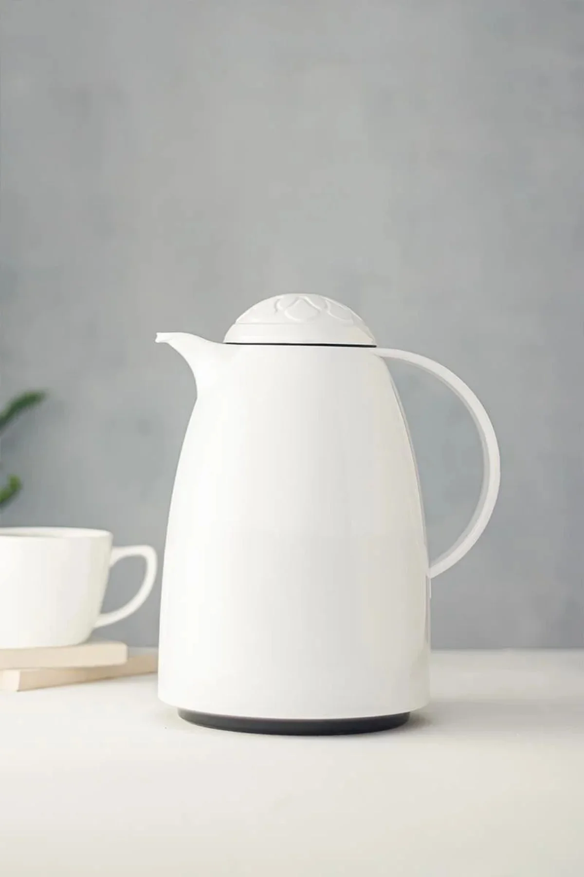 1 LT Isı Yalıtımlı Çay Ve Soğuk Su Termosu Soft Beyaz (12 Saat Sıcak Tutar& İçi Camdır) 1 LT Isı Yalıtımlı Çay Ve Soğuk Su Termosu Soft Beyaz (12 Saat Sıcak Tutar& İçi Camdır)
