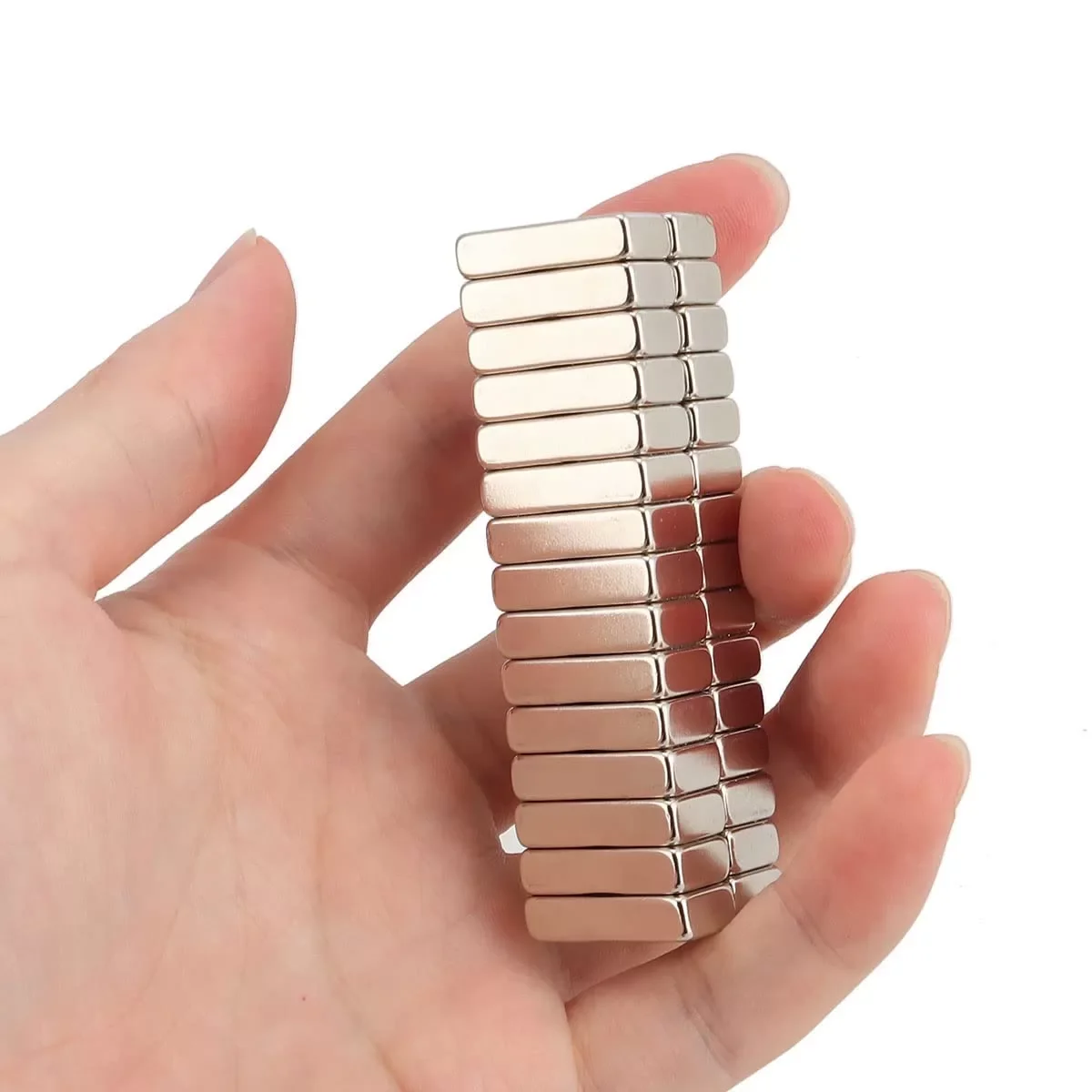 10 Adet 20x10x5 mm Neodyum Magnet N35 Güçlü Mıknatıs Köşeli ve Dayanıklı Nikel Kaplama ( Lisinya ) Fiyatı, Yorumları ve Özellikleri