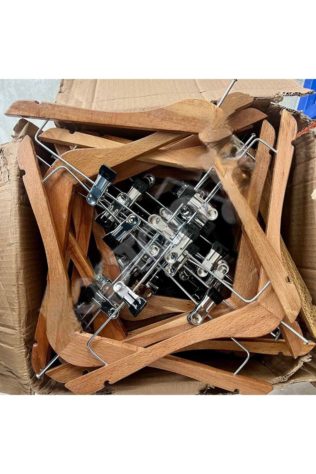 Private 10 Adet Otel Tipi Ahşap Mandallı Etek Pantolan Elbise Kostüm Askı