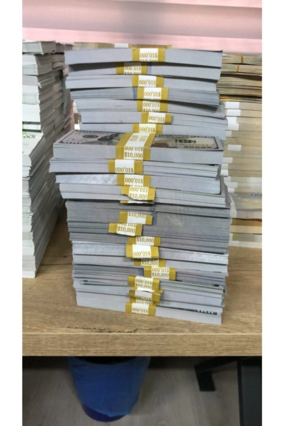 10 Deste Video Çekimleri Için Şaka Parası Geçersiz 100 Dolar