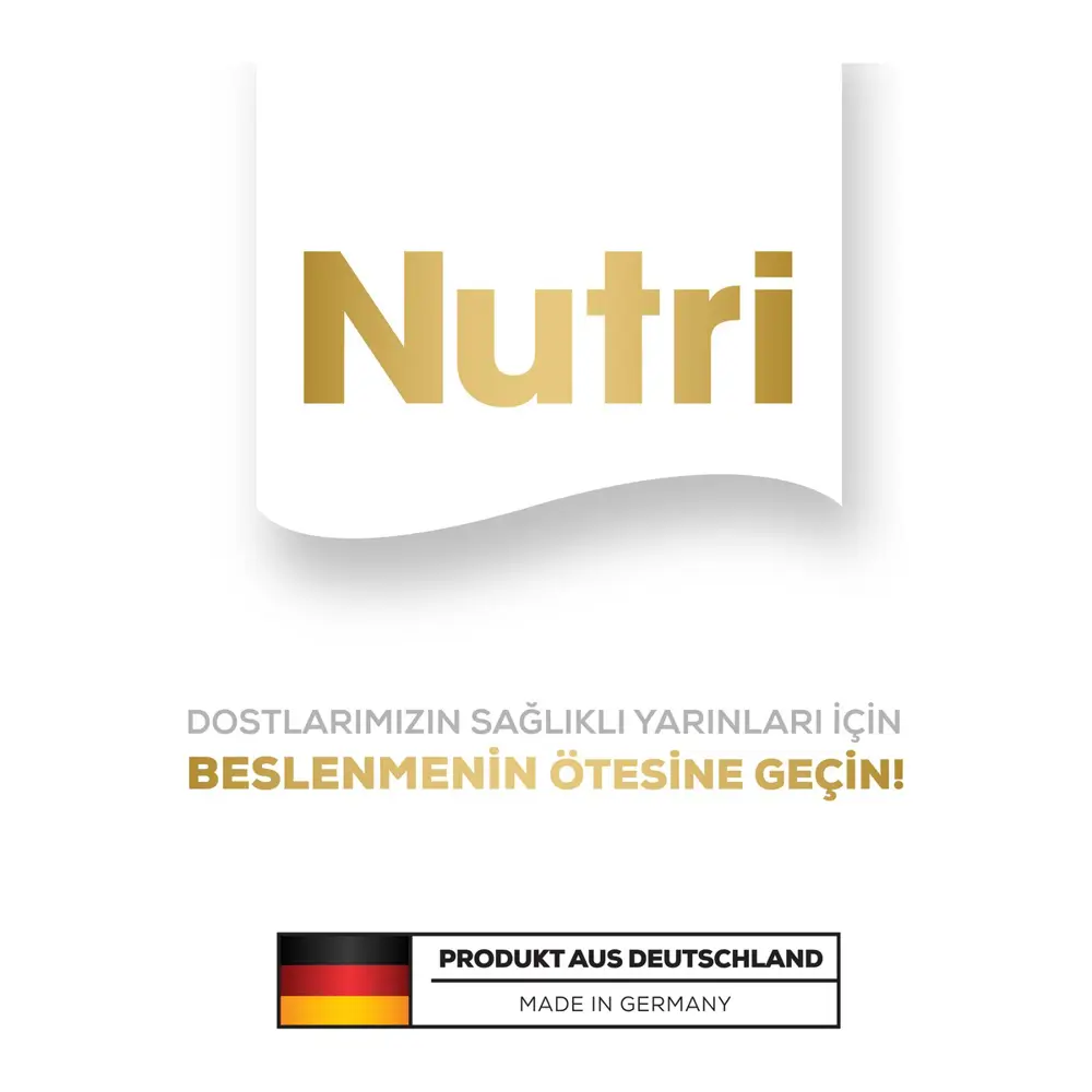 10 kg Sterilised Kuzu Etli Kuru Kedi Maması