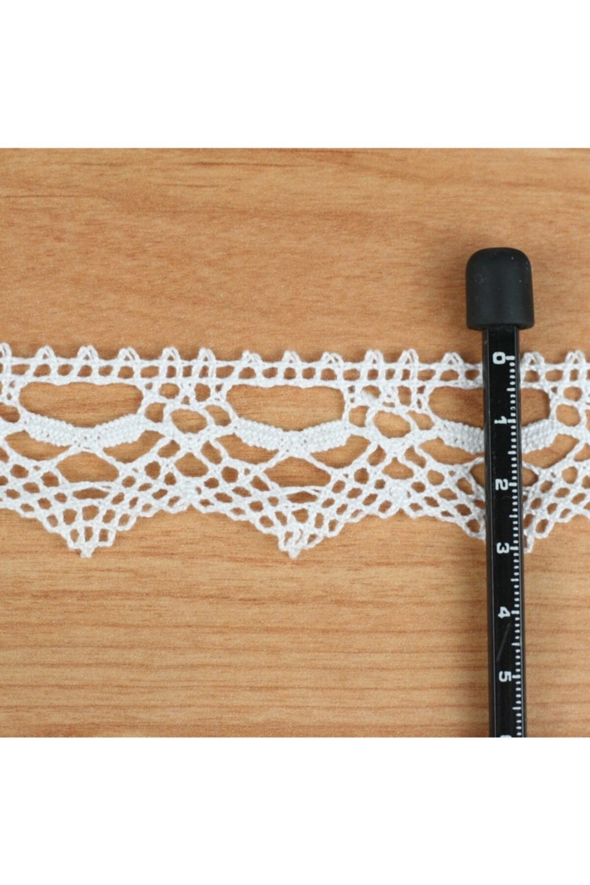 Tuhafiyecimiz 10 Metre Krem Kenar Beyaz Pamuk Dantel 30 Mm P915