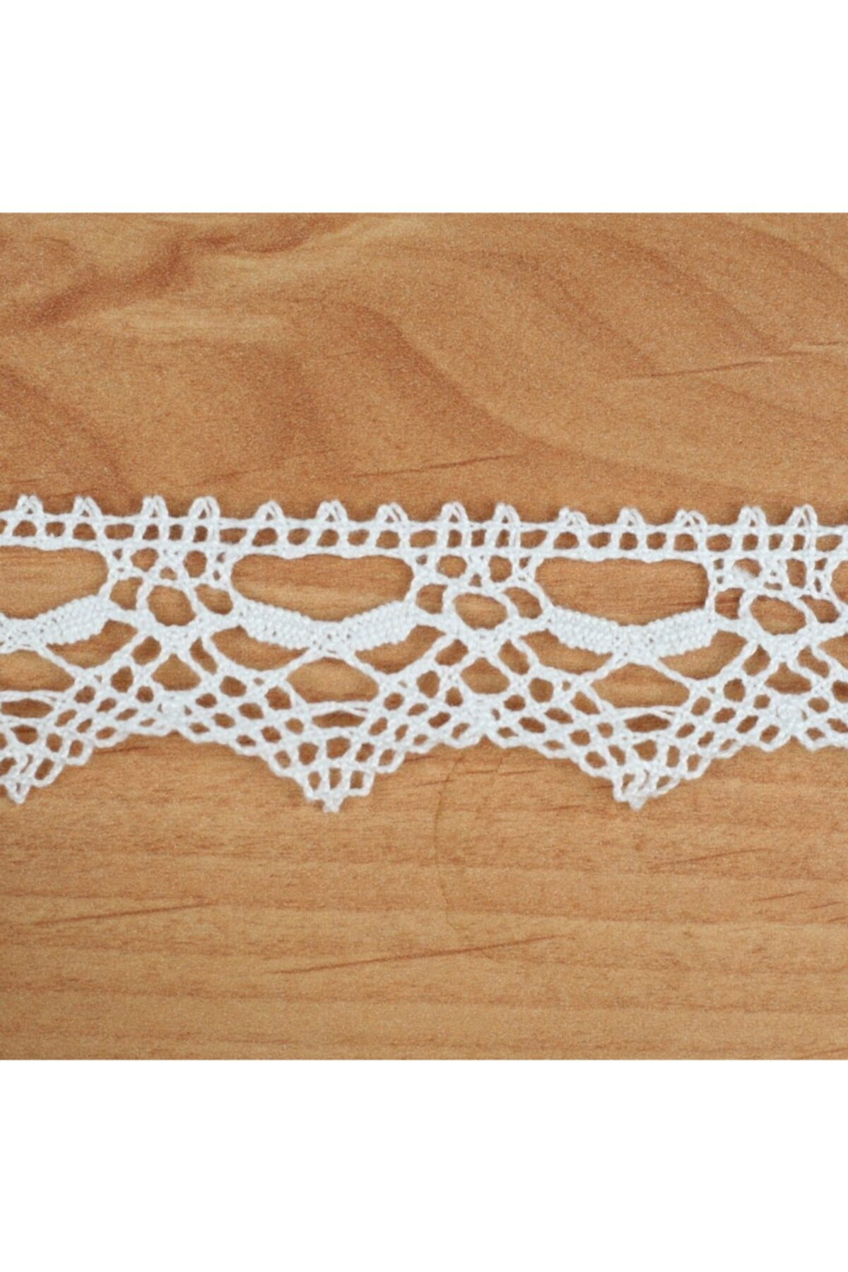 Tuhafiyecimiz 10 Metre Krem Kenar Beyaz Pamuk Dantel 30 Mm P915