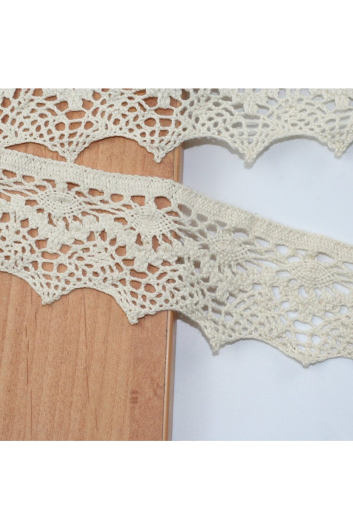 Tuhafiyecimiz 10 Metre Krem Kenar Pamuk Dantel 50Mm (7170)