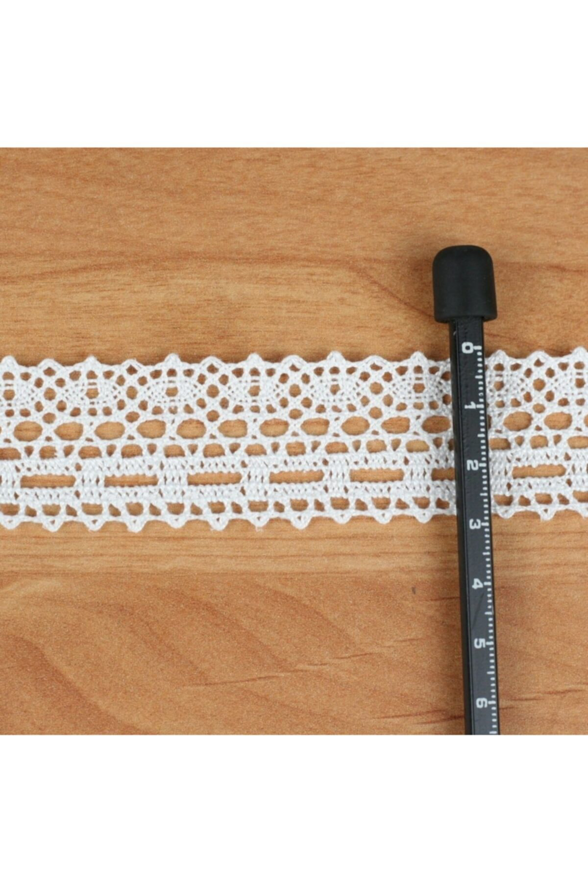 Tuhafiyecimiz 10 Metre Krem Kenar Beyaz Pamuk Dantel 30Mm (P161)