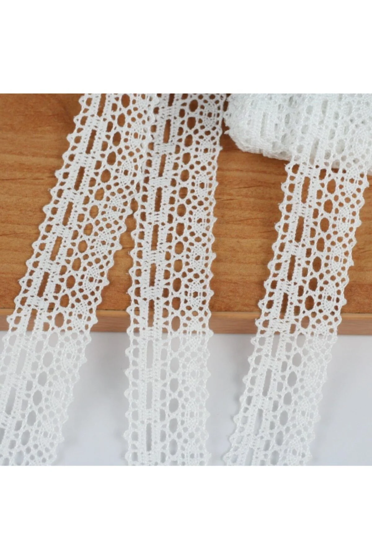 10 Metre Krem Kenar Beyaz Pamuk Dantel 30mm (p161)
