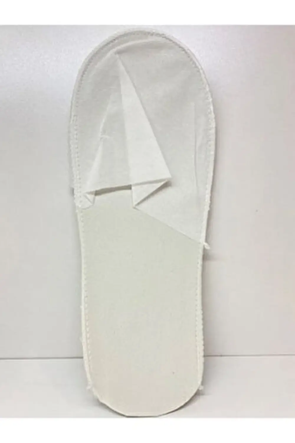 100 Çift Tek Kullanımlık Kullan At Otel ?