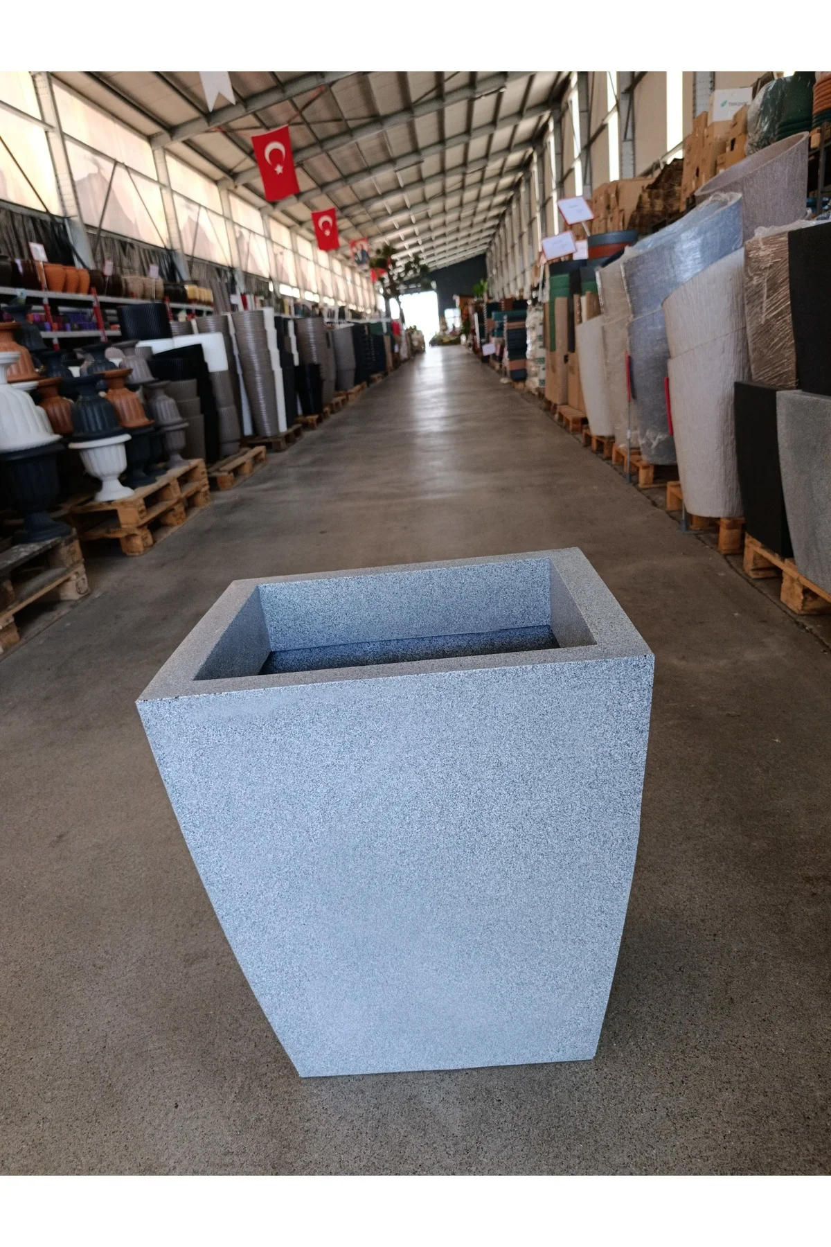 100 Litre Dikdörtgen Fiberglas Saksı