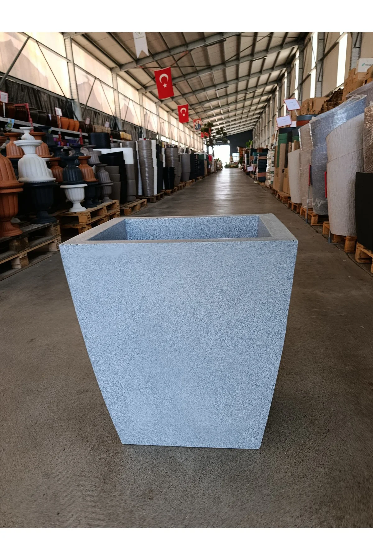 100 Litre Dikdörtgen Fiberglas Saksı