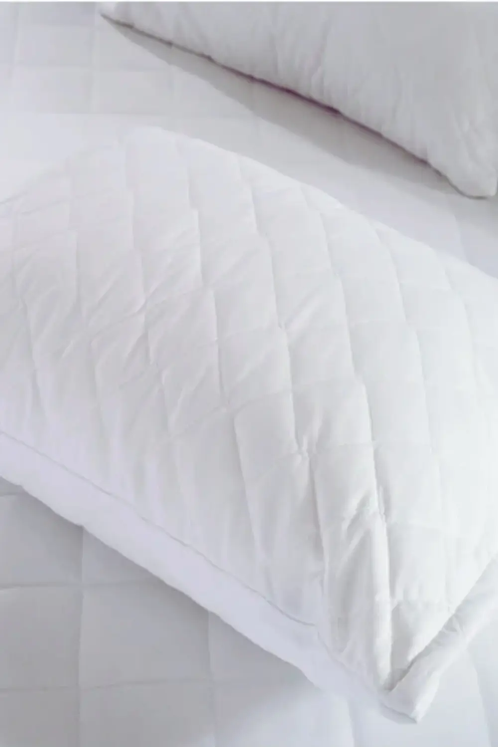 %100 Pamuk Kapitone Yastık Koruyucu 1 adet