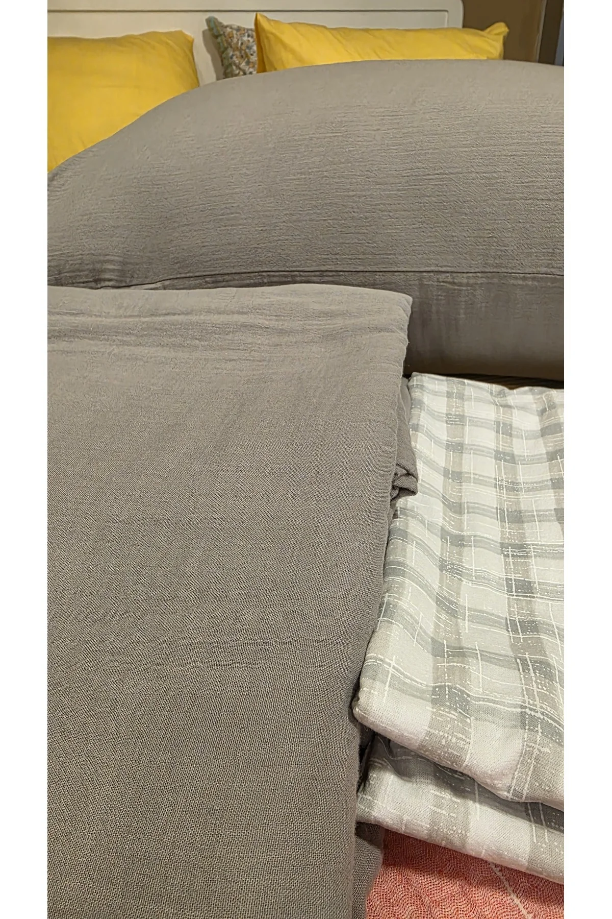 %100 Pamuk Mood Comfort Yıkamalı Gri Çift Kişilik Nevresim Takımı %100 Pamuk Mood Comfort Yıkamalı Gri Çift Kişilik Nevresim Takımı