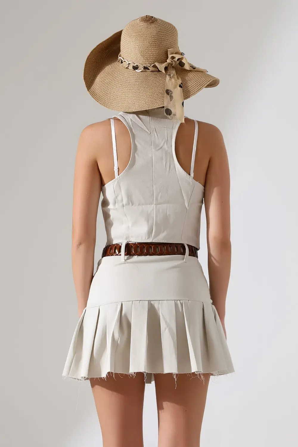 %100 Pamuk Rambo Sırt Detaylı Fit Kesim İp Bağcıklı Yelek