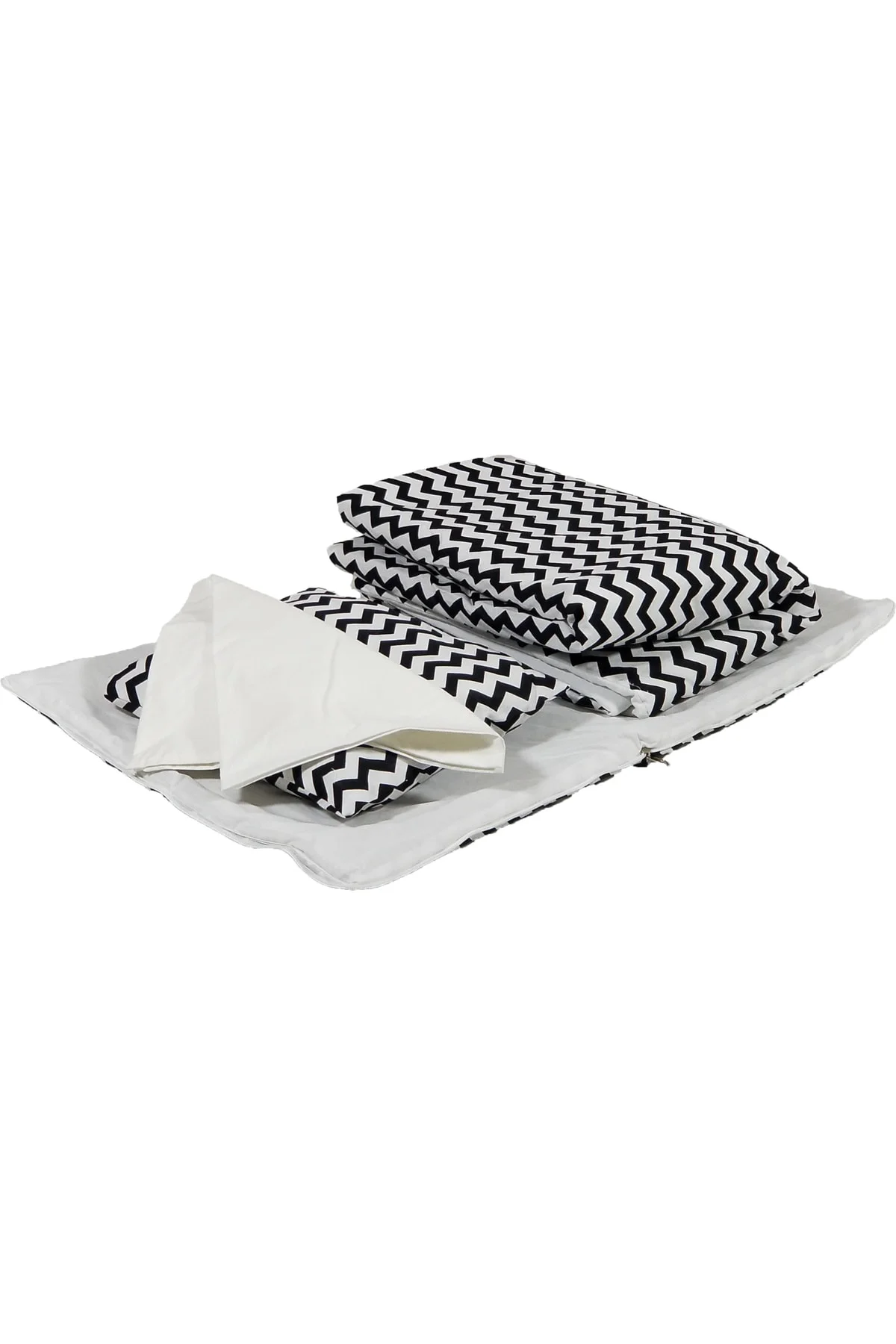 %100 Pamuklu Siyah Zikzaklı Kumaş Bebek Alt Açma Minderi Ve Beşik