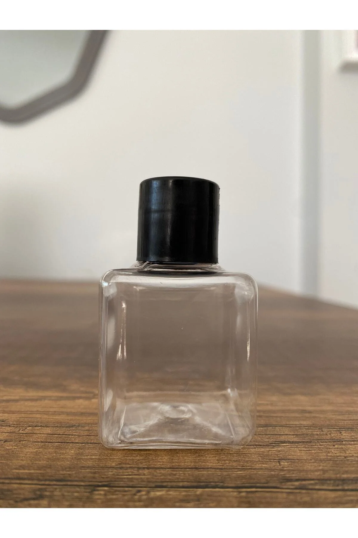 1000 Adet Us-7 Kapaklı Boş Şişe 35 ml Dekoratif Şampuan Şişesi