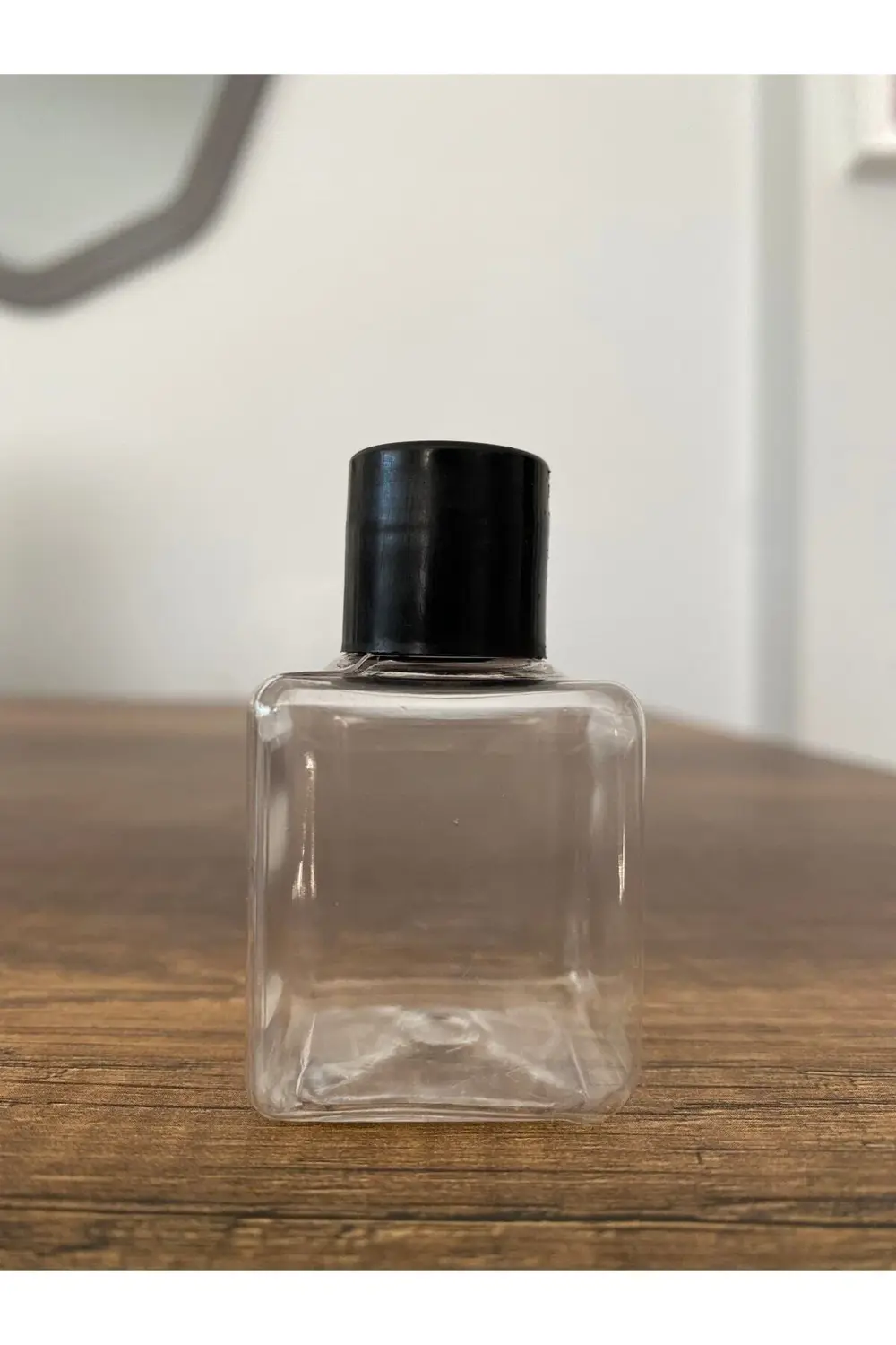 1000 Adet Us-7 Kapaklı Boş Şişe 35 ml Dekoratif Şampuan Şişesi