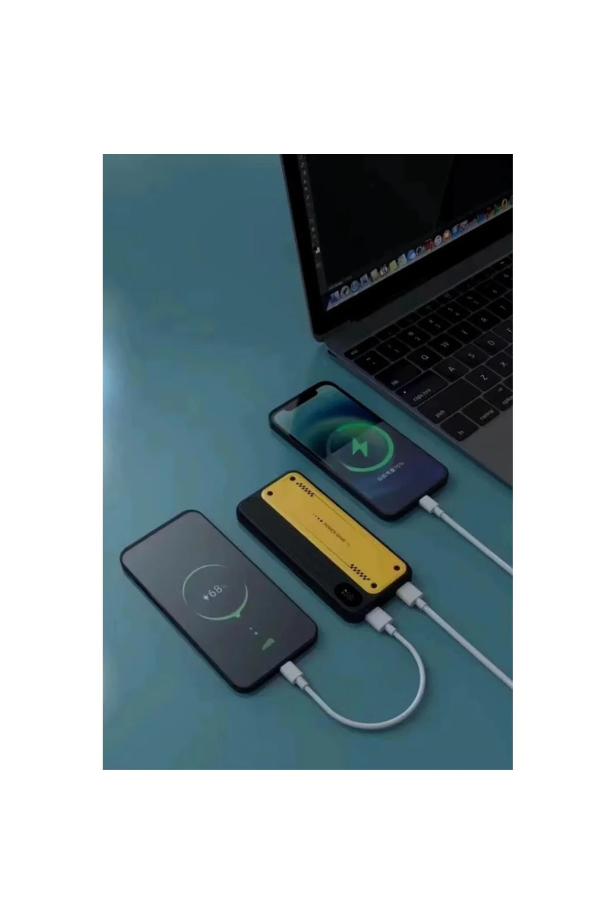 10000 mAh Hızlı Şarj Özellikli Aynı Anda 4 Cihazı Şarj Edebilen P