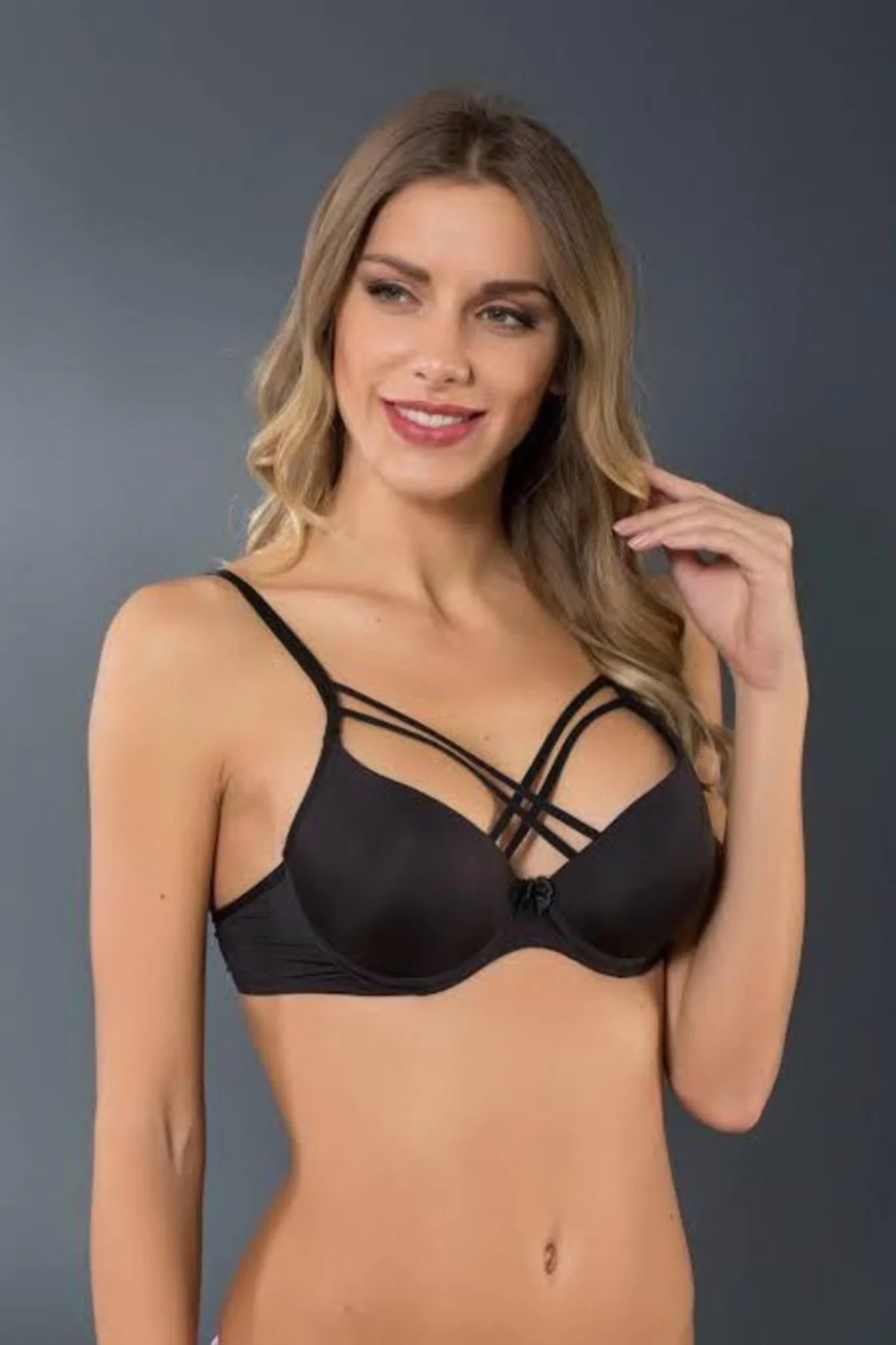 1014 Model Silikonlu Sütyen