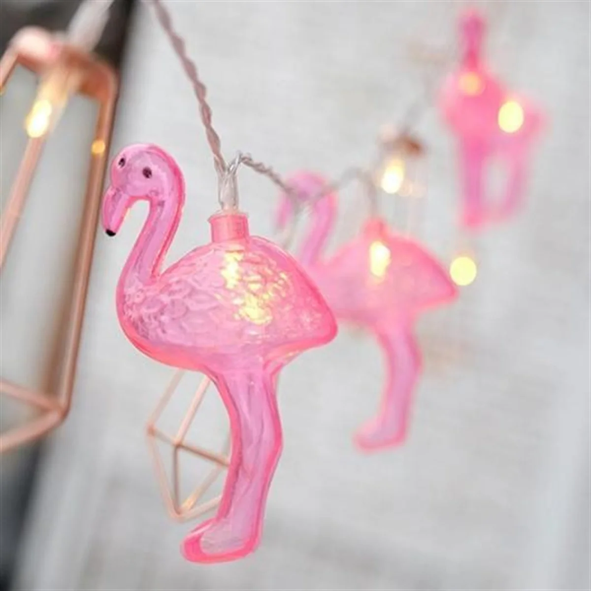 10'lu Pilli Led Flamingo Dekoratif Işık Zinciri Aydınlatma 1,5 Mt 10'lu Pilli Led Flamingo Dekoratif Işık Zinciri Aydınlatma 1,5 Mt Fiyatı, Yorumları ve Özellikleri
