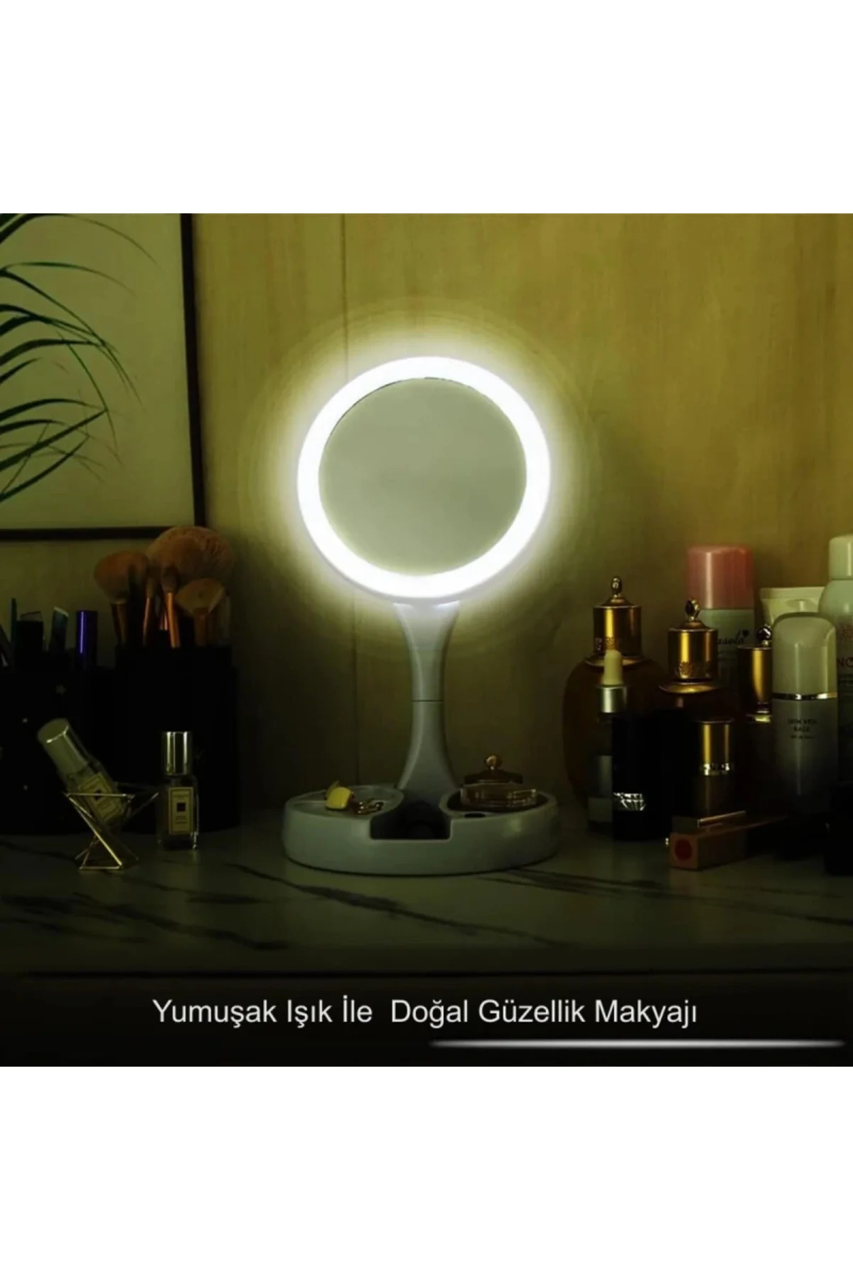 10X Büyütme Çift Taraflı Katlanabilir 21 LED Işıklı Makyaj Aynası USB Kablo