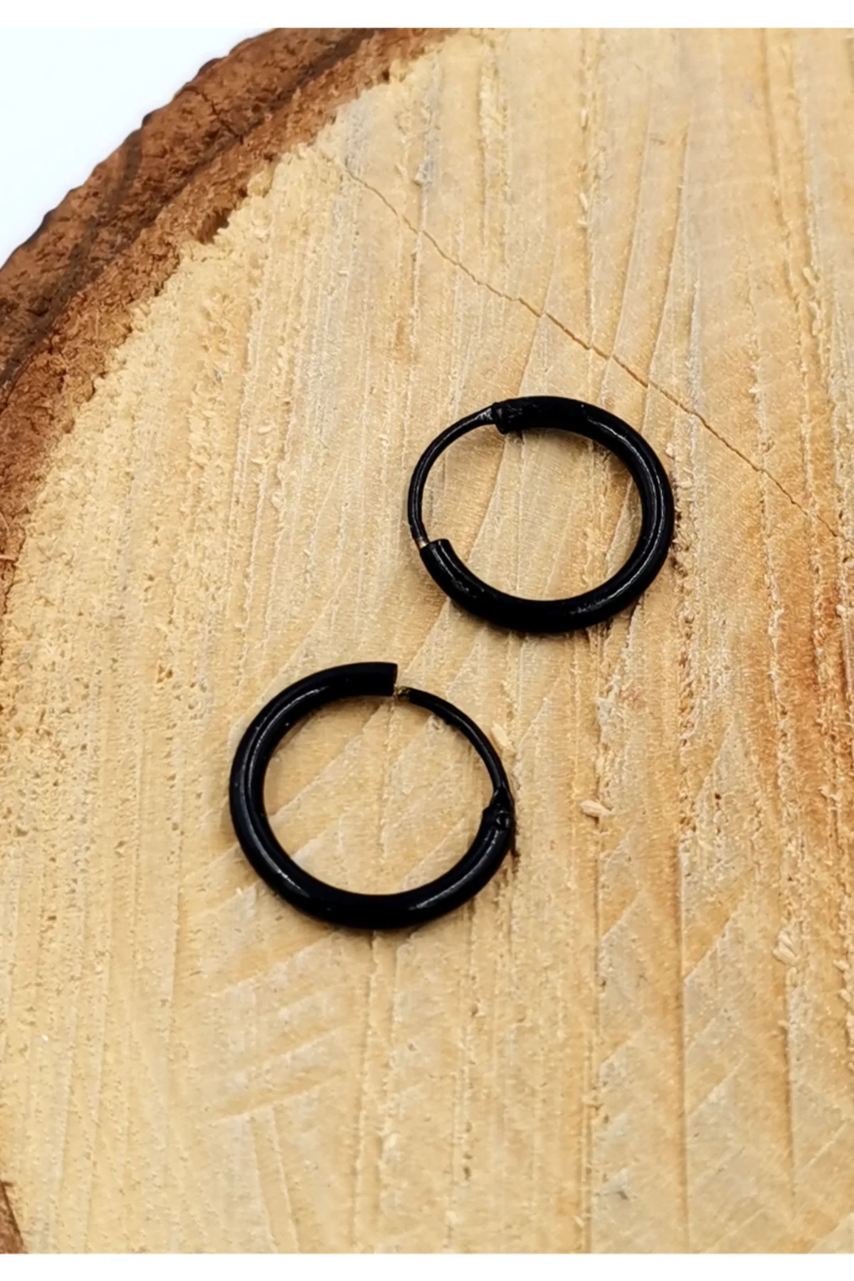 1,1 cm Siyah Renk Küçük Boy Halka Küpe