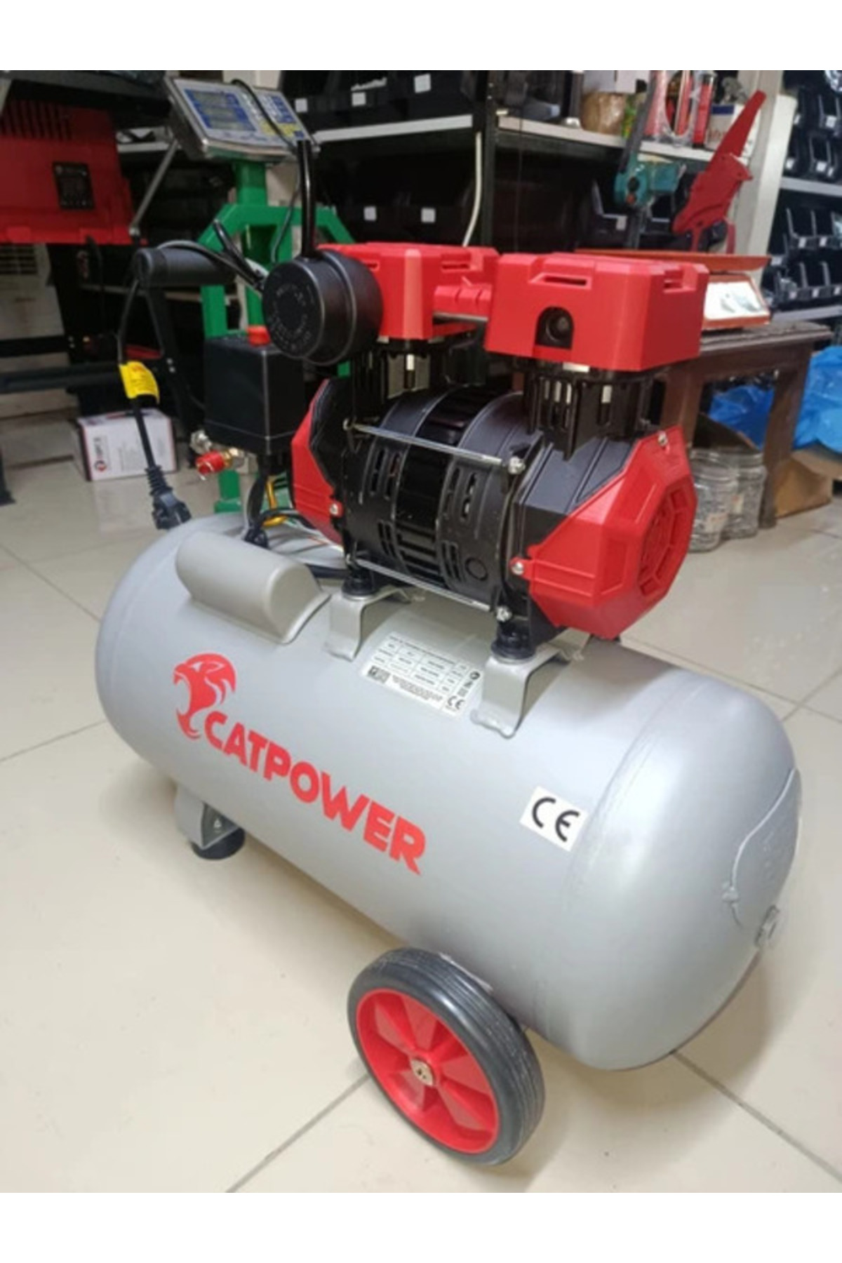 1154 50 Litre Yağsız Sessiz Hava Kompresörü 2 Hp