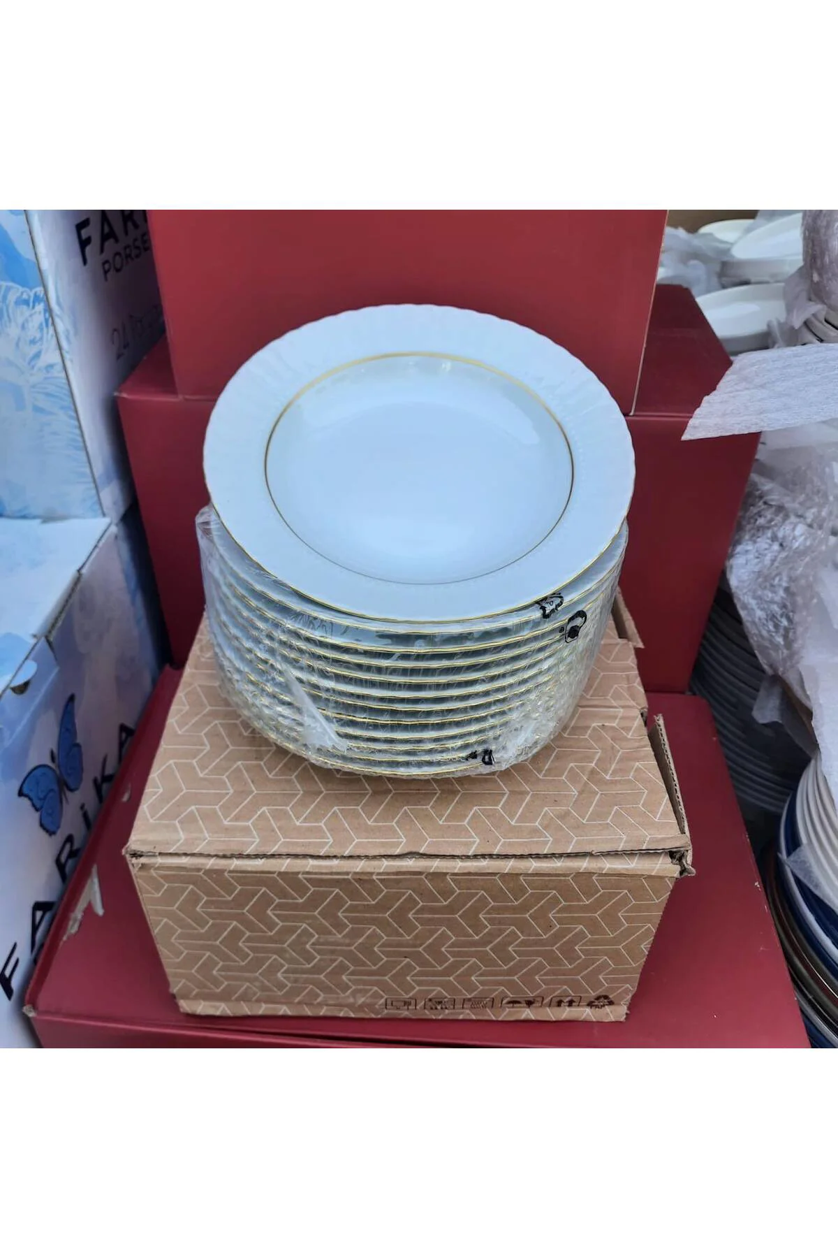 12 Adet 19 cm Porselen Altın Yaldızlı Çukur Tabak Yemek Tabağı