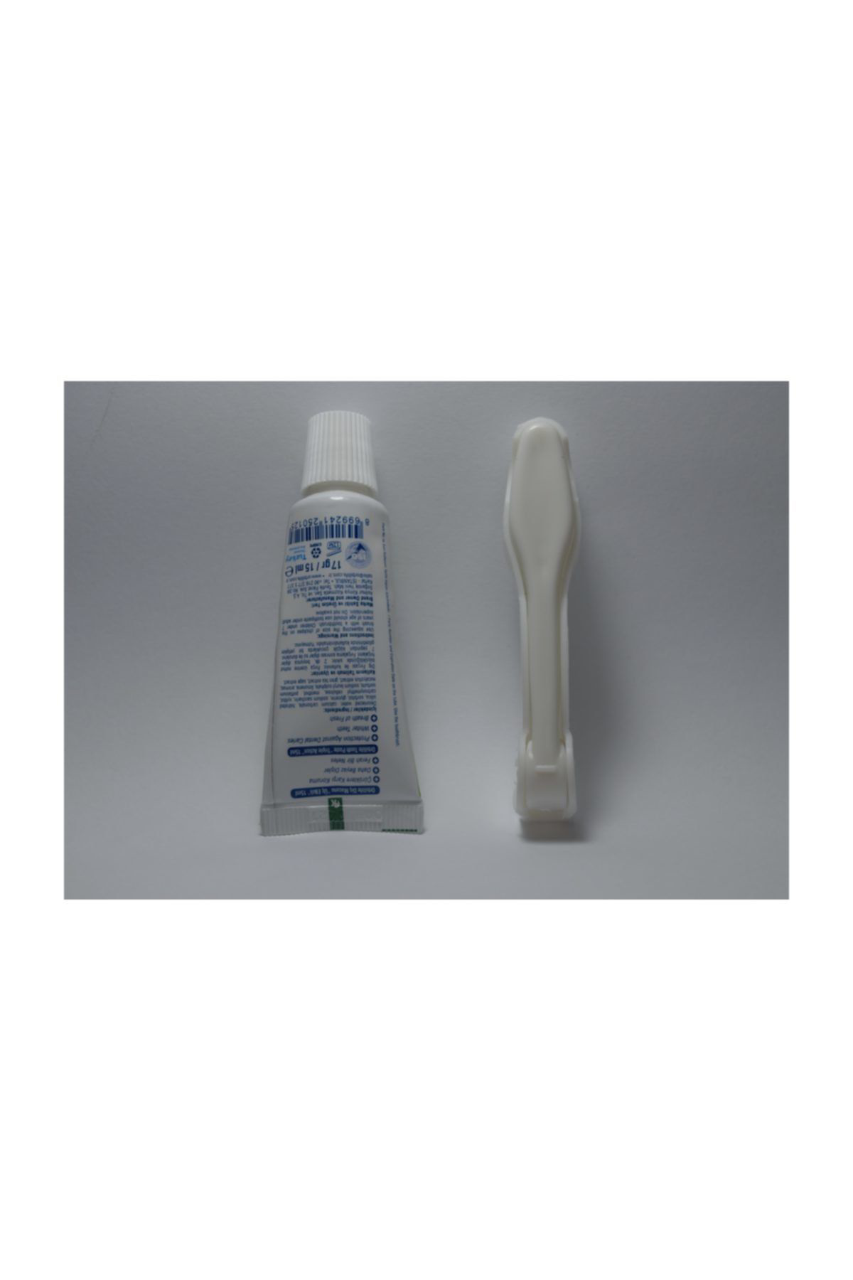 Pazarpazartesi 12 Adet Diş Seti. Katlanır Diş Fırçası Ve 17 Gr Diş Macunu Poşetl