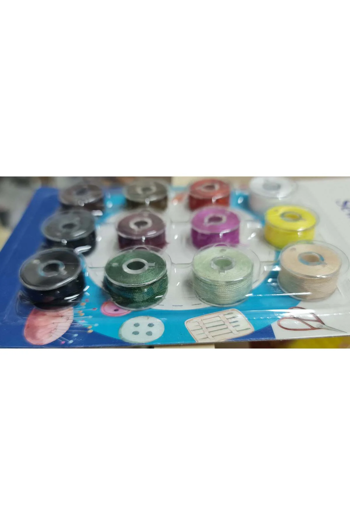 12 Adet Renkli İpiyle Ev Tipi Makineler İçin Plastik Masura