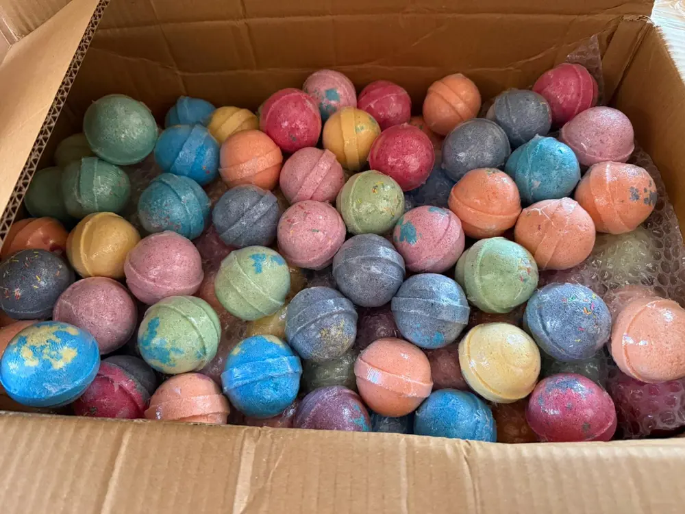 12 Adet x 80 Gr Çap 5 cm Doğal Banyo Jakuzi Nem Bombası Topu Bath