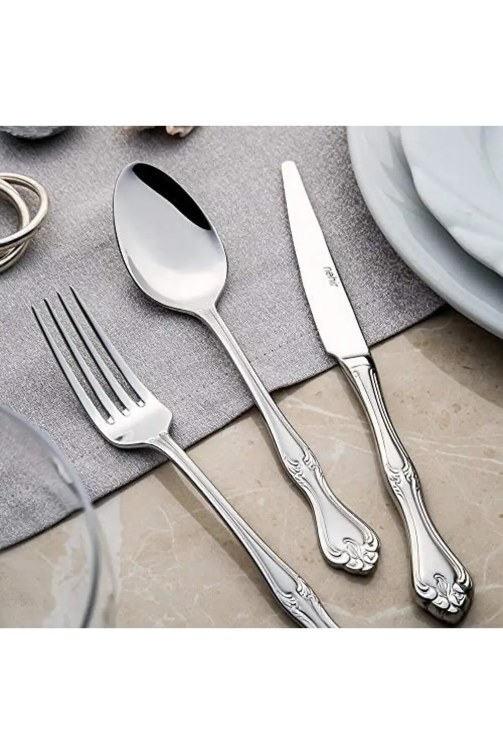 > 12 Kişilik 84 Parça Deri Kutulu Çatal Kaşık Bıçak Takımı 395519