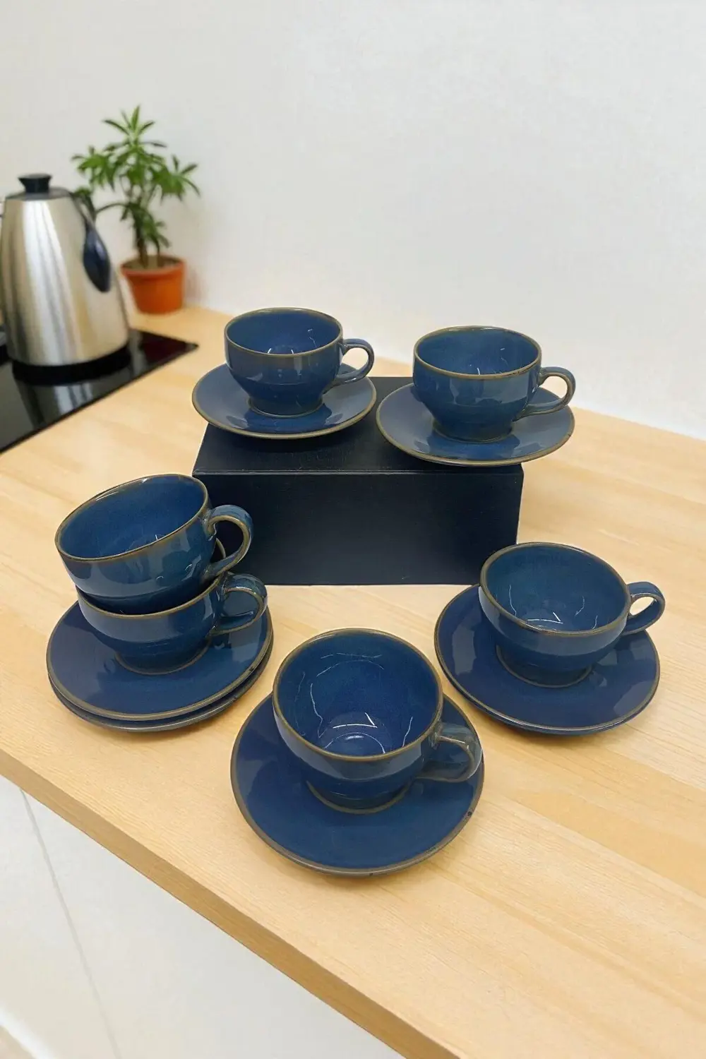 İrea Porselen 12 Parça 6 Kişilik Porselen Çay-Kahve-Cappucino Fincan Seti