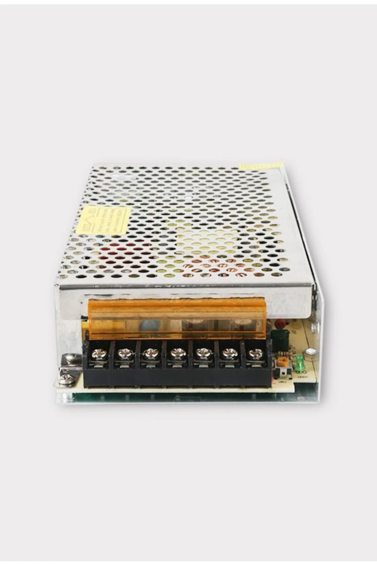 12 Volt - 15 Amper - 195 Watt Metal Kasa Adaptör 12 Volt - 15 Amper - 195 Watt Metal Kasa Adaptör
