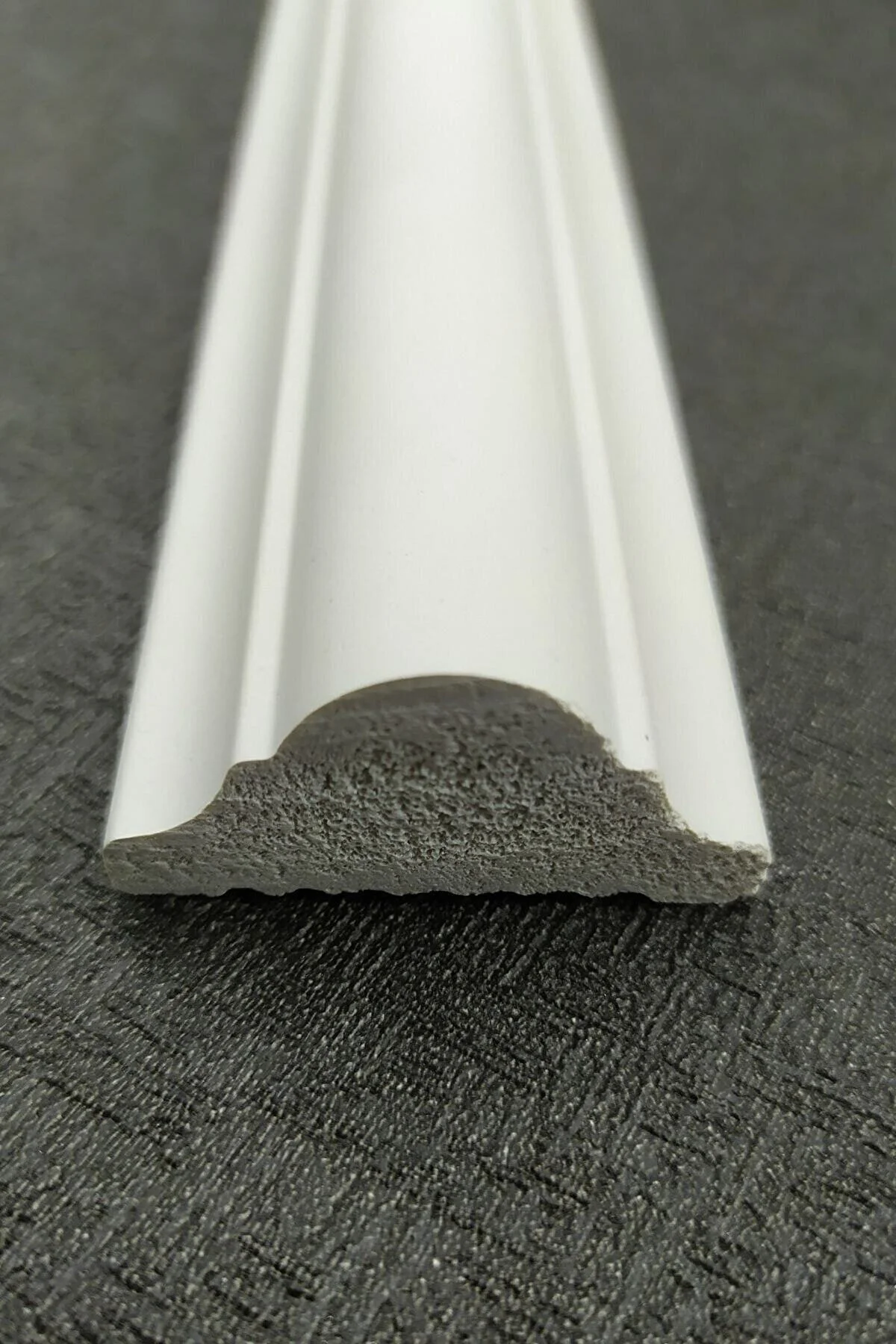 120 Cm Uzunluk Boyanabilir Poliüretan Duvar Çıtası - 2,5 Cm